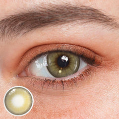 Lentes de contato de cor marrom manteiga