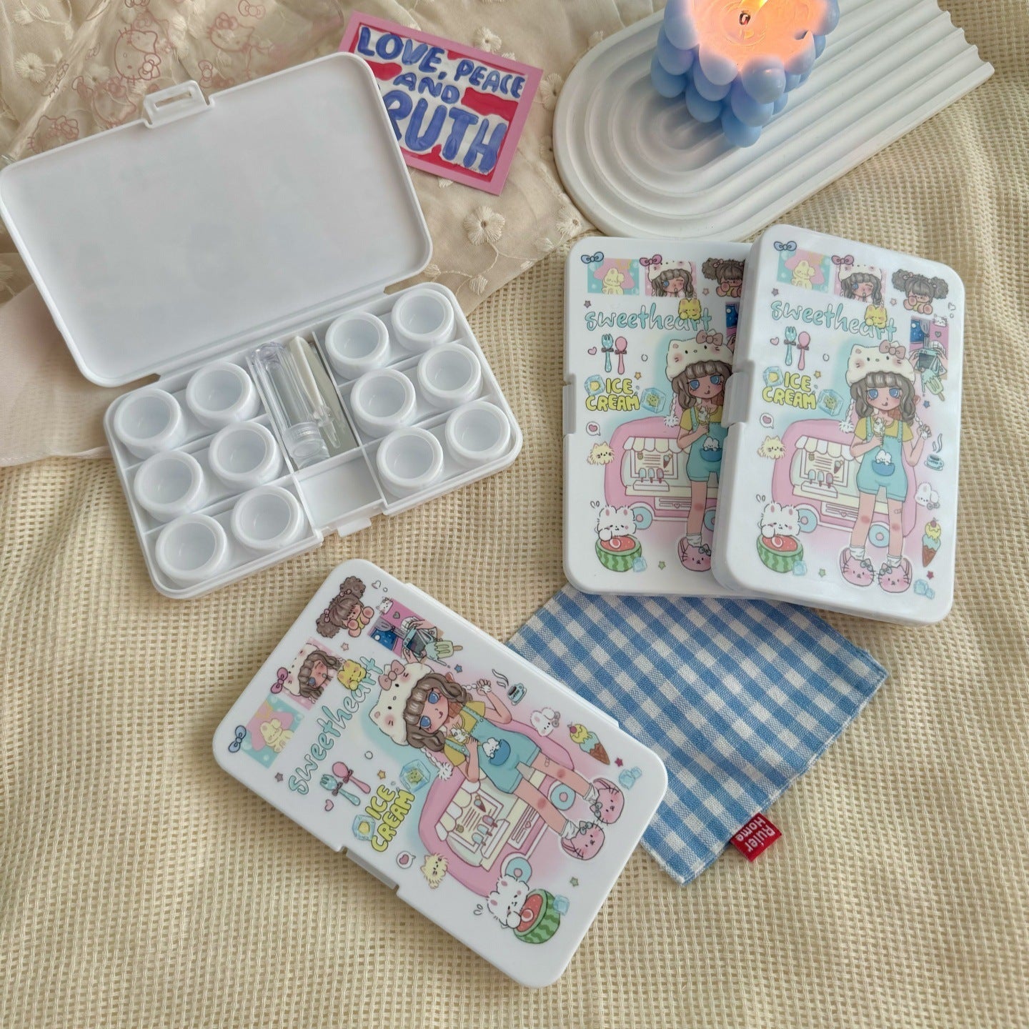 Lieverd meisje gekleurd contactlens.
