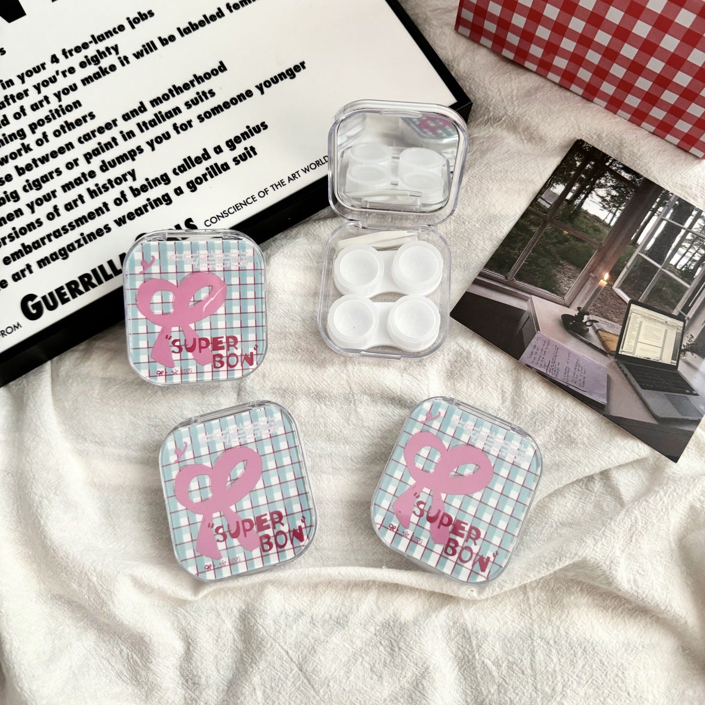 Super Bow Colored Contact Lens Case